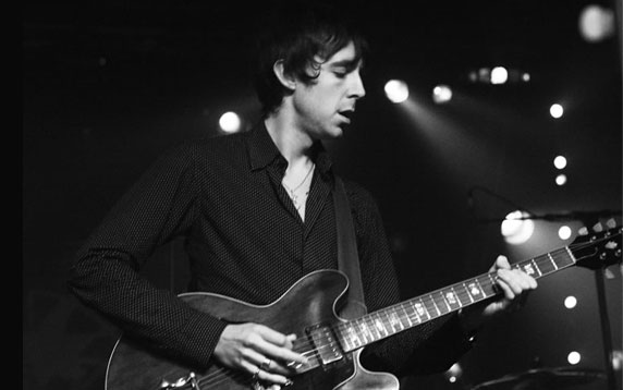 Miles Kane live kasbah