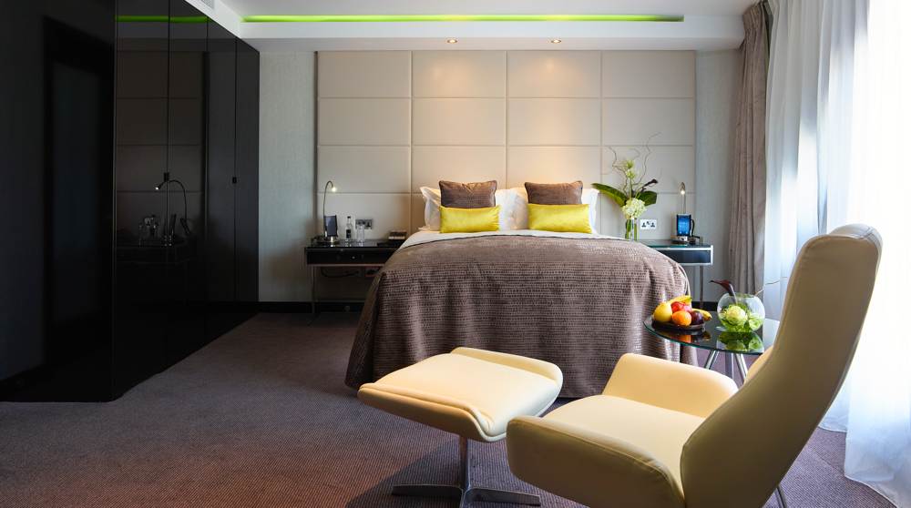 London Fashion WEek - Where to stay - M by Montclam